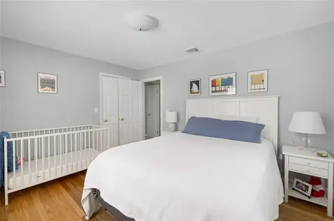 117 Moccasin Trail Cranston RI 02921