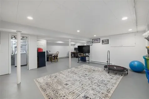 117 Moccasin Trail Cranston RI 02921