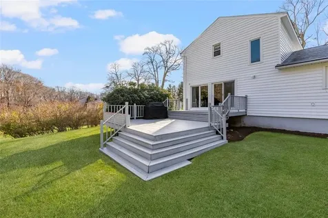 117 Moccasin Trail Cranston RI 02921