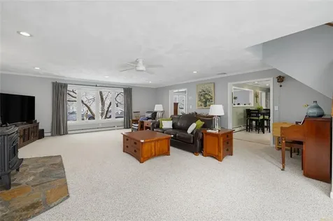 117 Moccasin Trail Cranston RI 02921