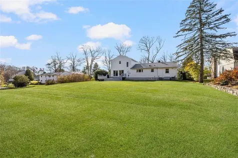 117 Moccasin Trail Cranston RI 02921