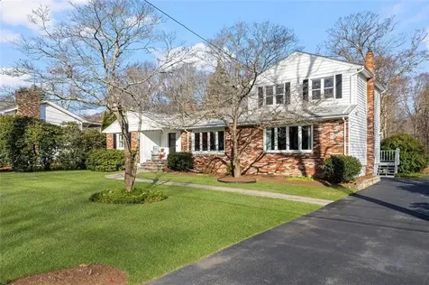 117 Moccasin Trail Cranston RI 02921