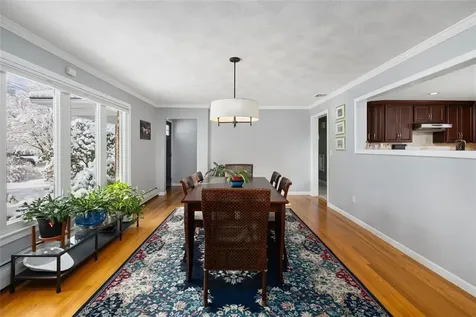 117 Moccasin Trail Cranston RI 02921