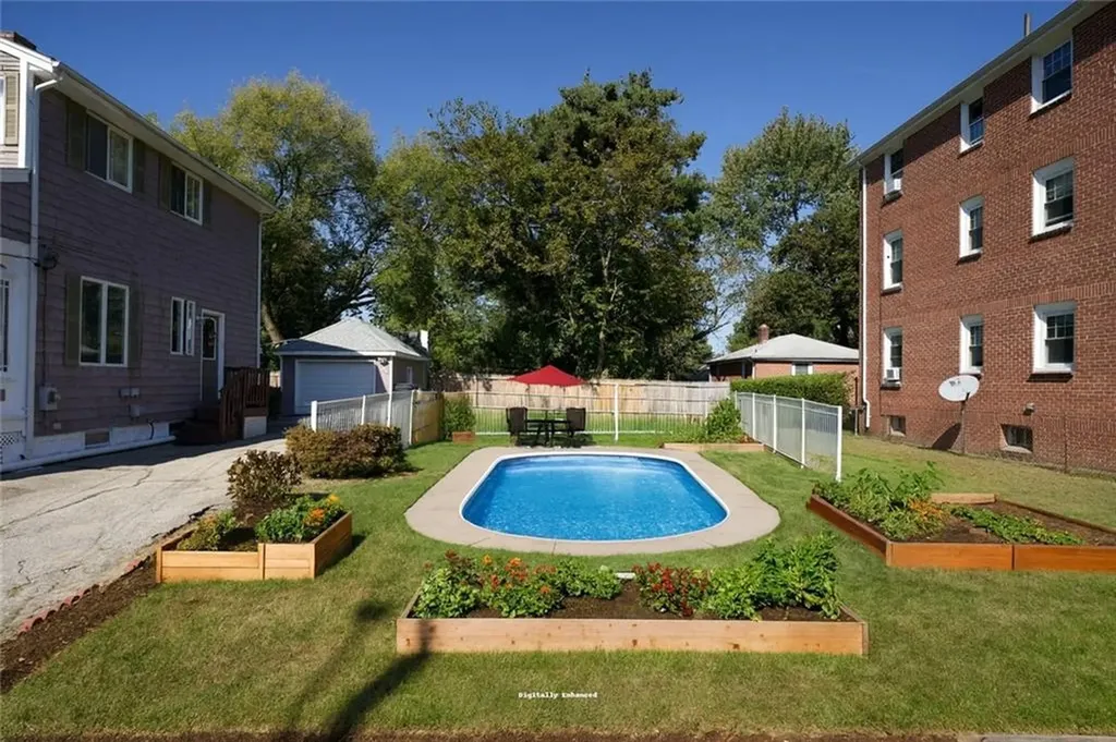 21 Madison Street Warwick RI 02888