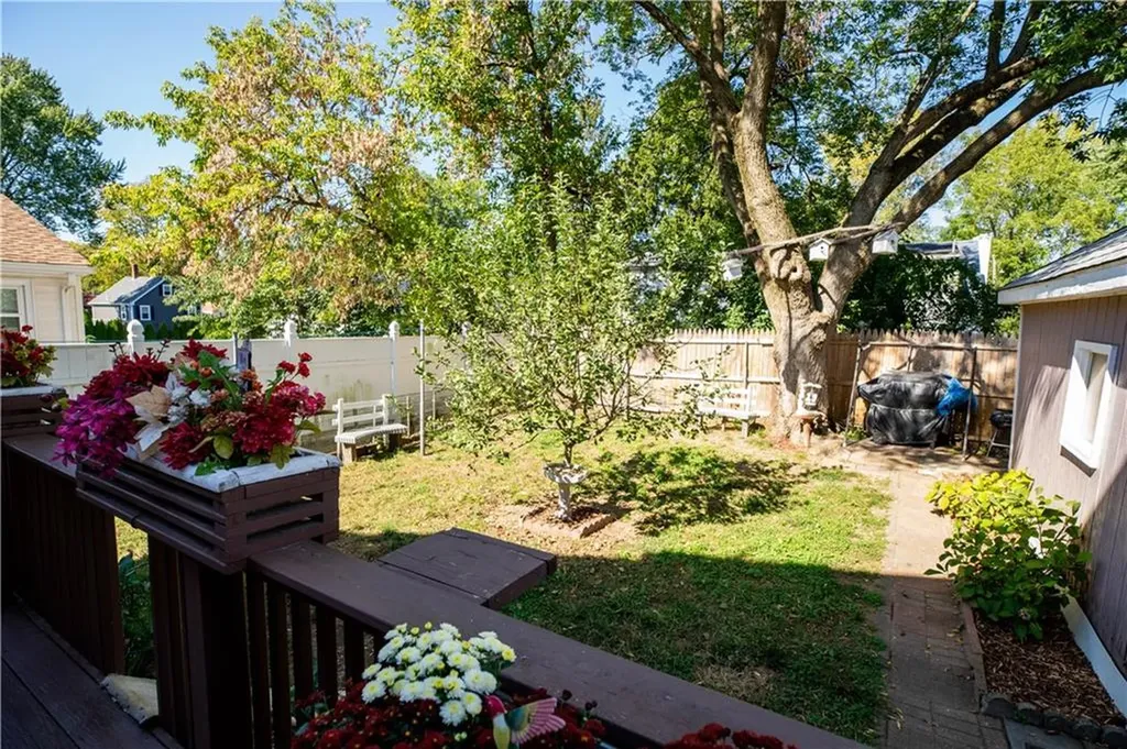 21 Madison Street Warwick RI 02888