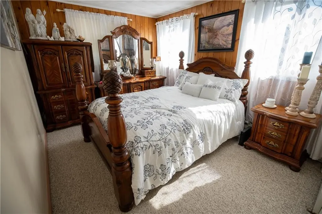 21 Madison Street Warwick RI 02888