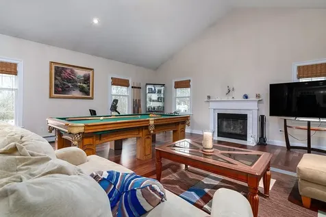 5 Hazelton Lane South Kingstown RI 02892