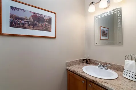 5 Hazelton Lane South Kingstown RI 02892
