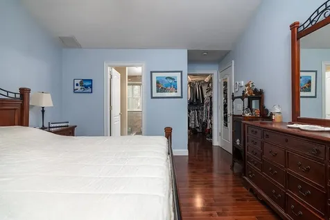 5 Hazelton Lane South Kingstown RI 02892