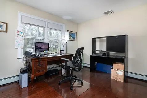 5 Hazelton Lane South Kingstown RI 02892
