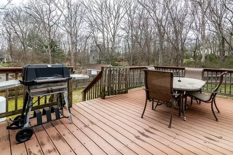 5 Hazelton Lane South Kingstown RI 02892