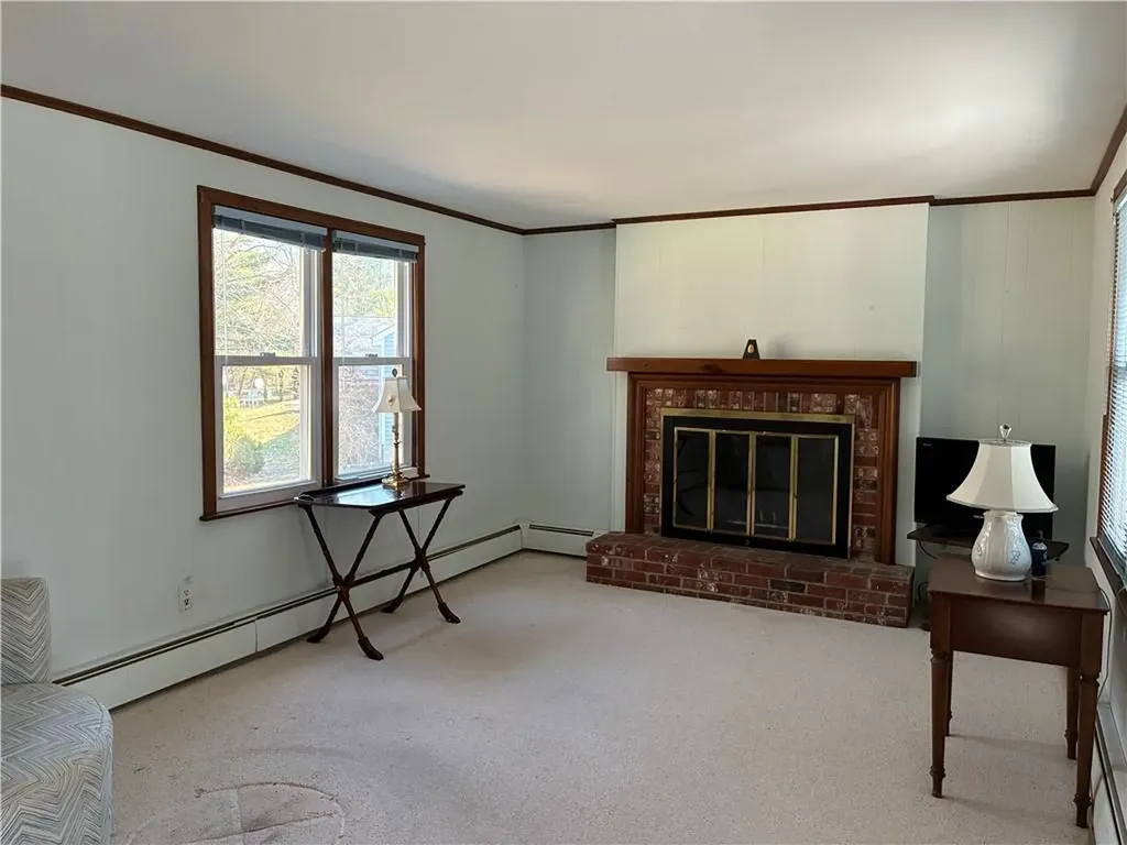 2 Woodcrest Drive Cumberland RI 02864