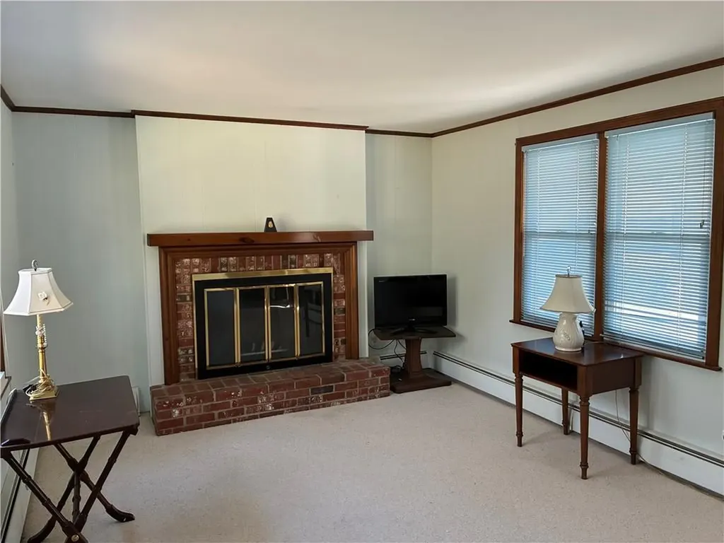 2 Woodcrest Drive Cumberland RI 02864
