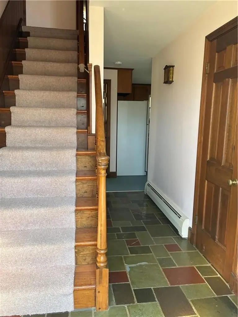 2 Woodcrest Drive Cumberland RI 02864