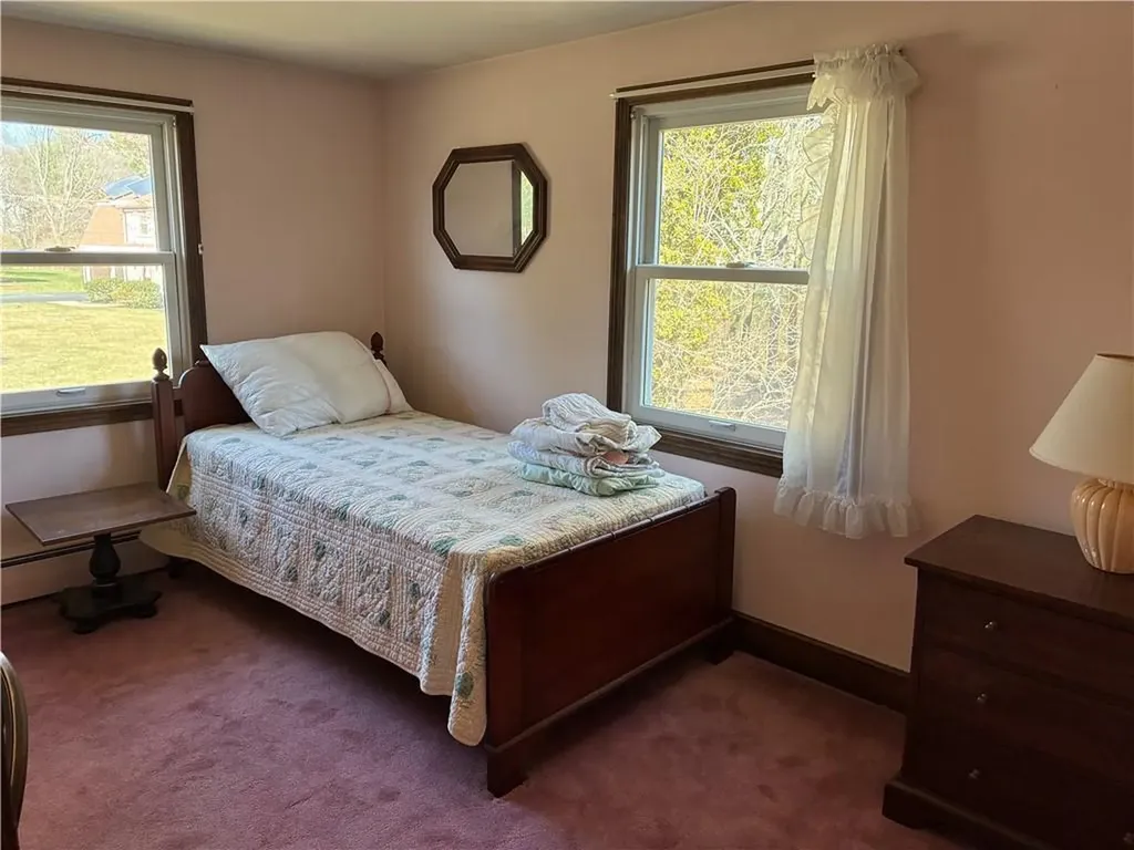 2 Woodcrest Drive Cumberland RI 02864