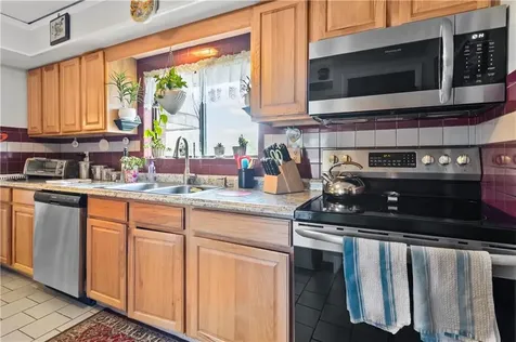510 Child Street Warren RI 02885
