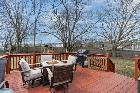 150 Greenmeadow Circle North Kingstown RI 02852