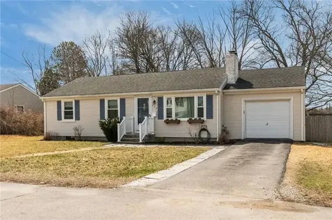 150 Greenmeadow Circle North Kingstown RI 02852