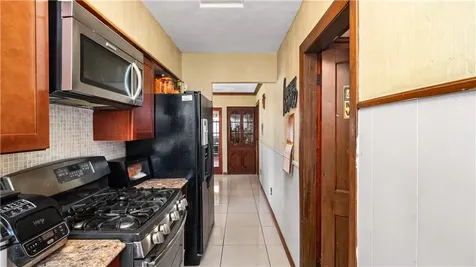 27 Shafter Street Providence RI 02909
