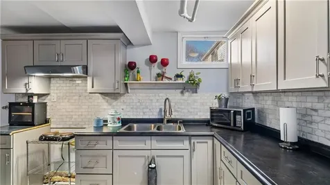 27 Shafter Street Providence RI 02909