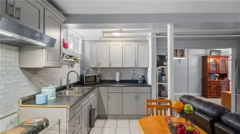 27 Shafter Street Providence RI 02909