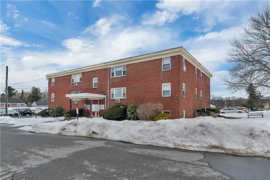 5 Garibaldi Street North Providence RI 02911