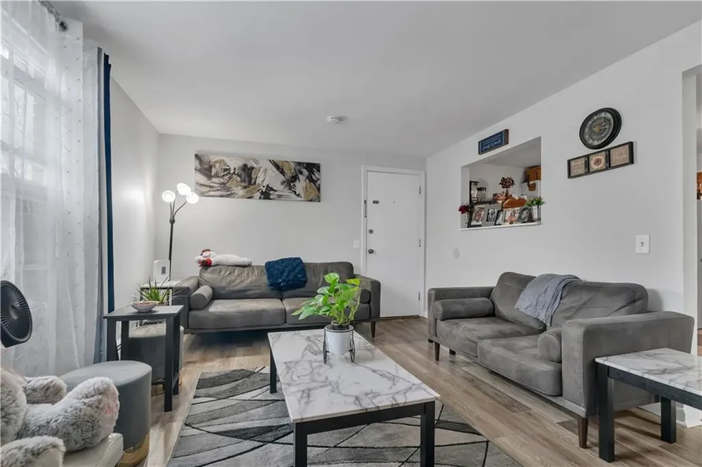 5 Garibaldi Street North Providence RI 02911