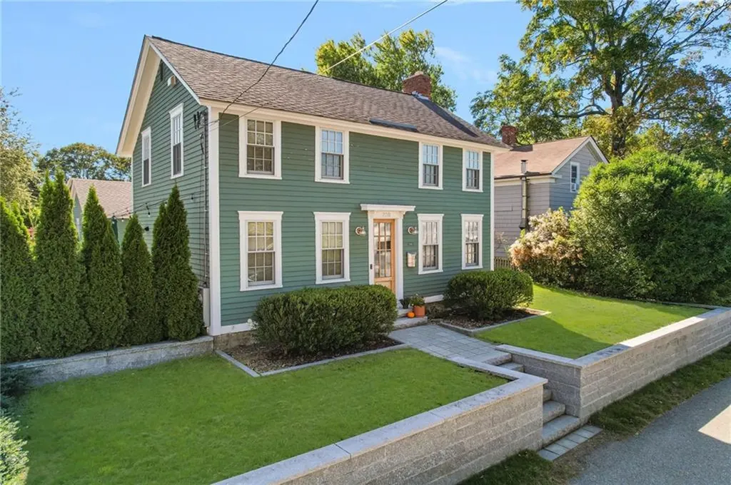 230 Marlborough Street East Greenwich RI 02818