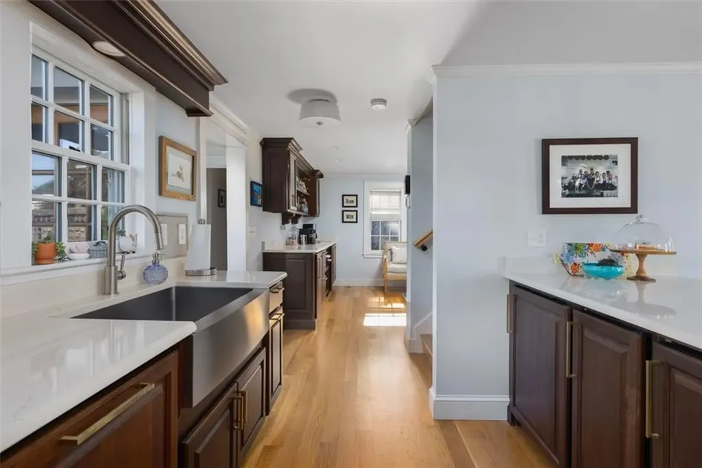 230 Marlborough Street East Greenwich RI 02818