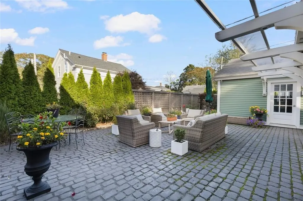 230 Marlborough Street East Greenwich RI 02818