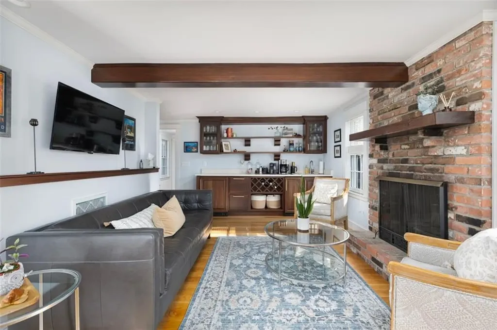 230 Marlborough Street East Greenwich RI 02818