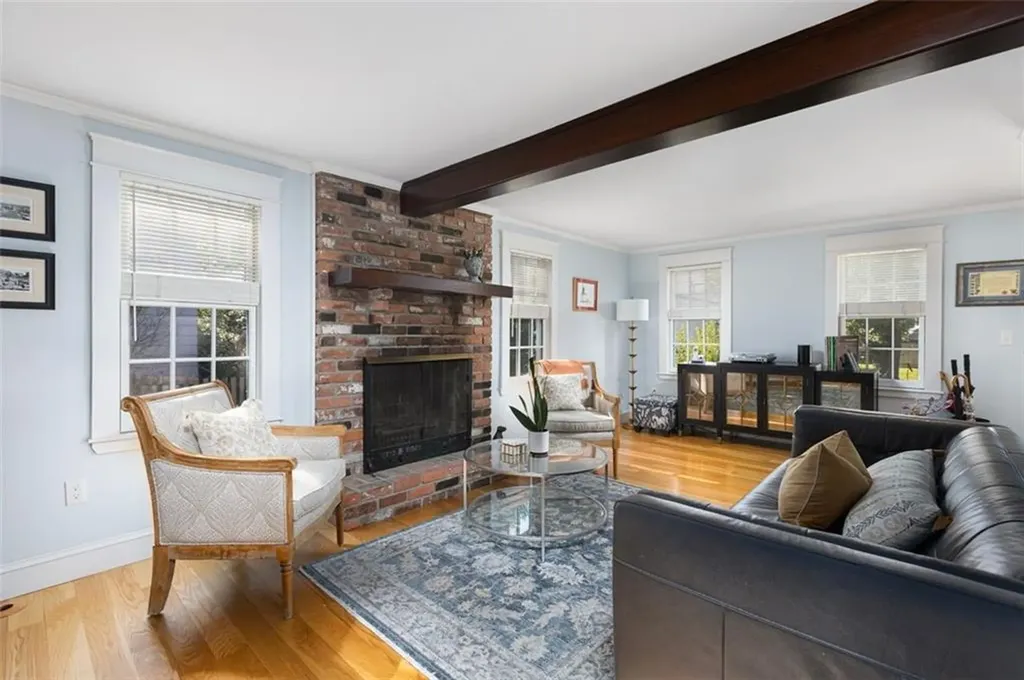 230 Marlborough Street East Greenwich RI 02818