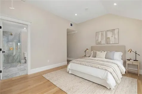 14 Sherman Street Newport RI 02840