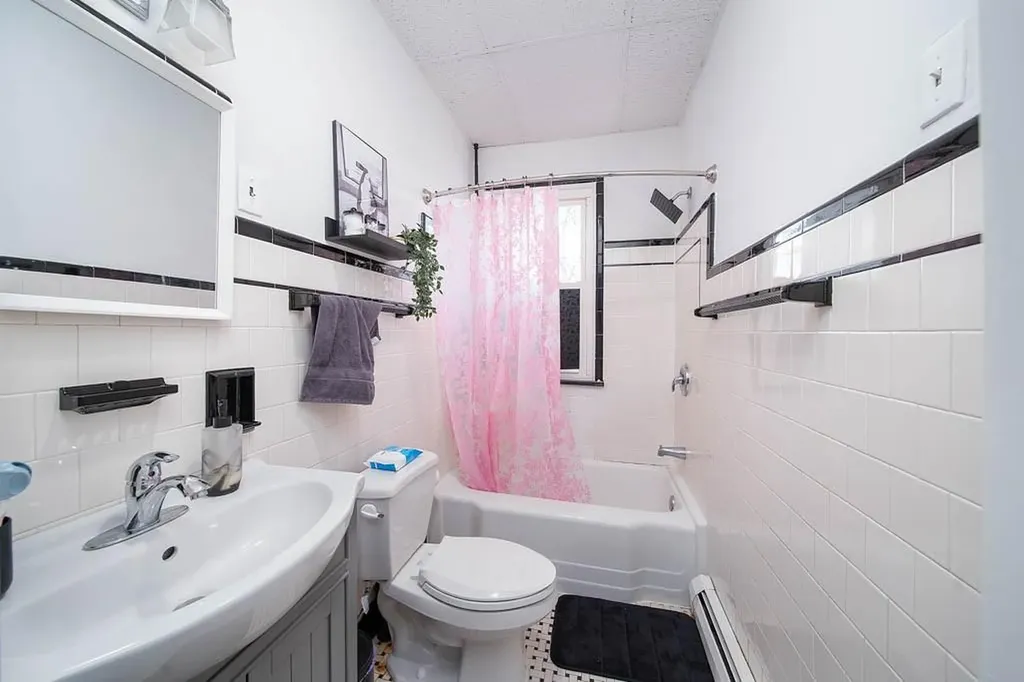 2919 Pawtucket Avenue East Providence RI 02915