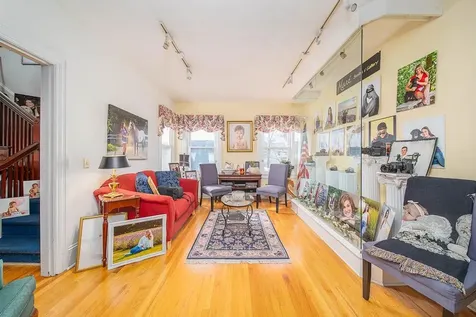 2919 Pawtucket Avenue East Providence RI 02915