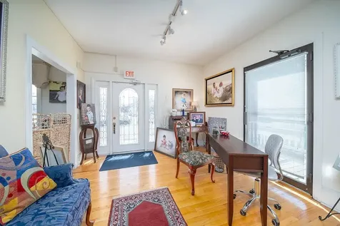 2919 Pawtucket Avenue East Providence RI 02915