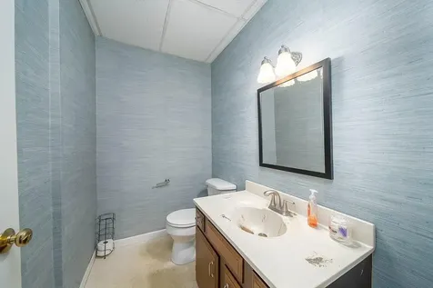 2919 Pawtucket Avenue East Providence RI 02915