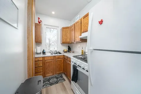 2919 Pawtucket Avenue East Providence RI 02915
