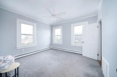 2919 Pawtucket Avenue East Providence RI 02915