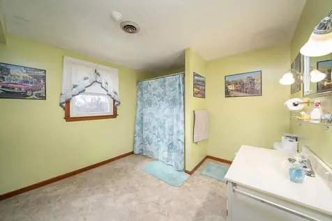 2919 Pawtucket Avenue East Providence RI 02915