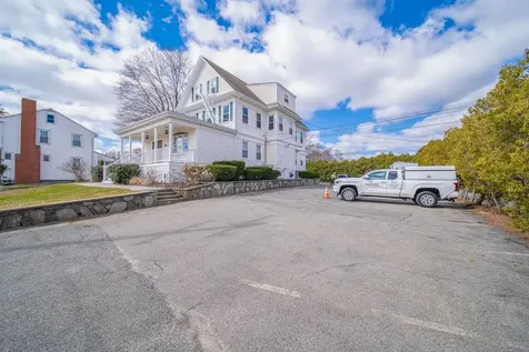 2919 Pawtucket Avenue East Providence RI 02915