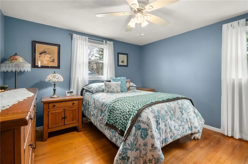109 Hawksley Avenue Warwick RI 02889
