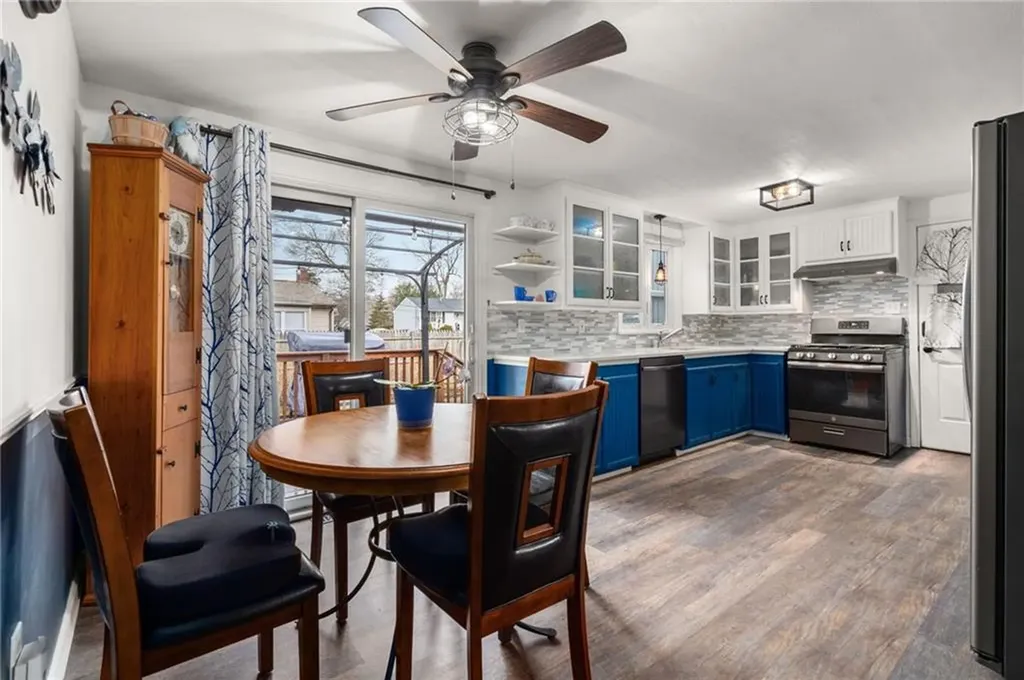 109 Hawksley Avenue Warwick RI 02889