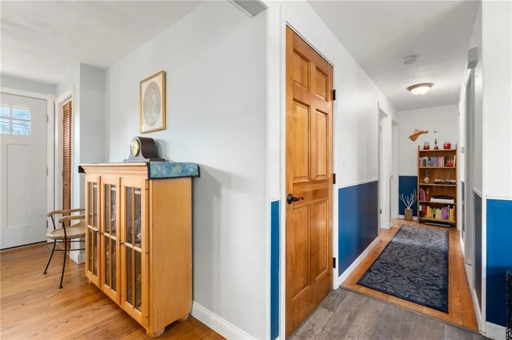 109 Hawksley Avenue Warwick RI 02889