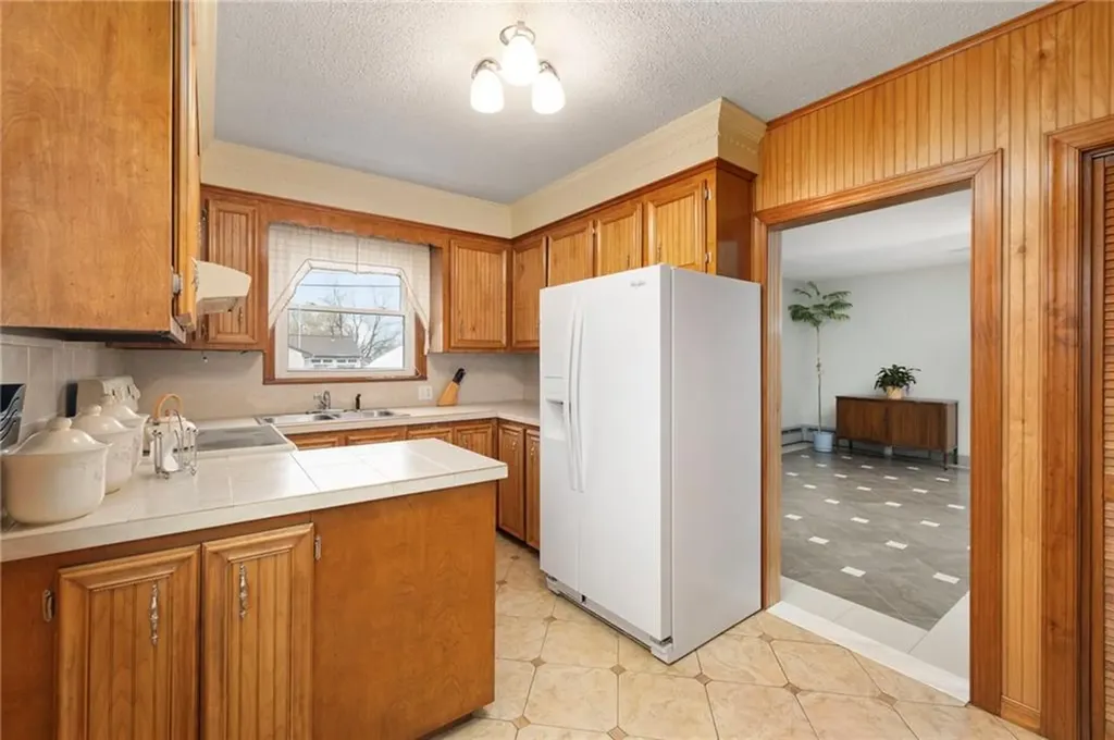 20 Cleveland Street West Warwick RI 02893