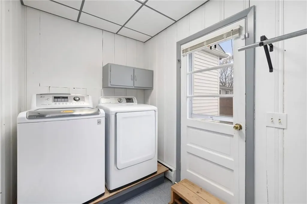 20 Cleveland Street West Warwick RI 02893