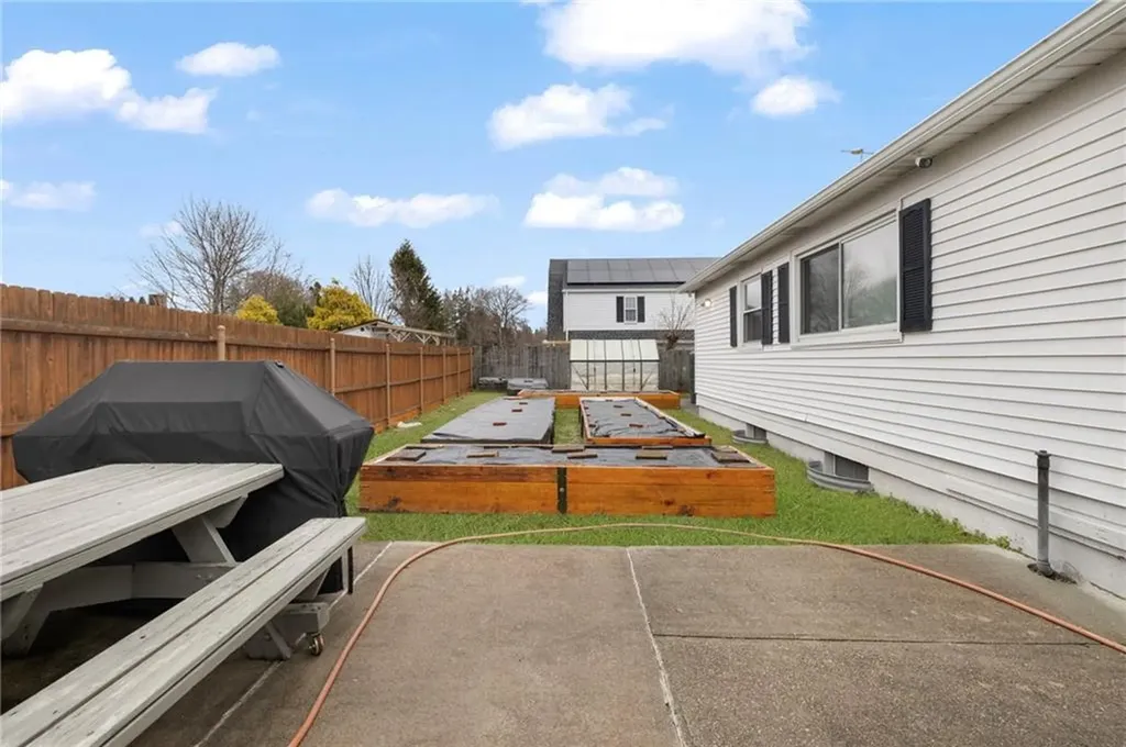 20 Cleveland Street West Warwick RI 02893