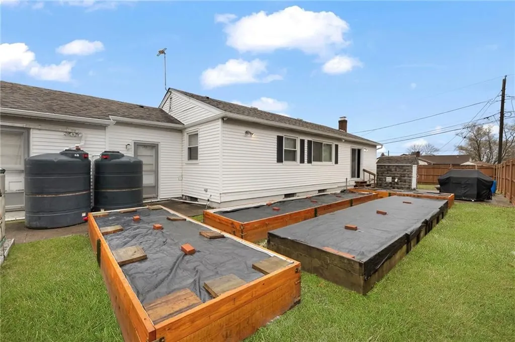 20 Cleveland Street West Warwick RI 02893