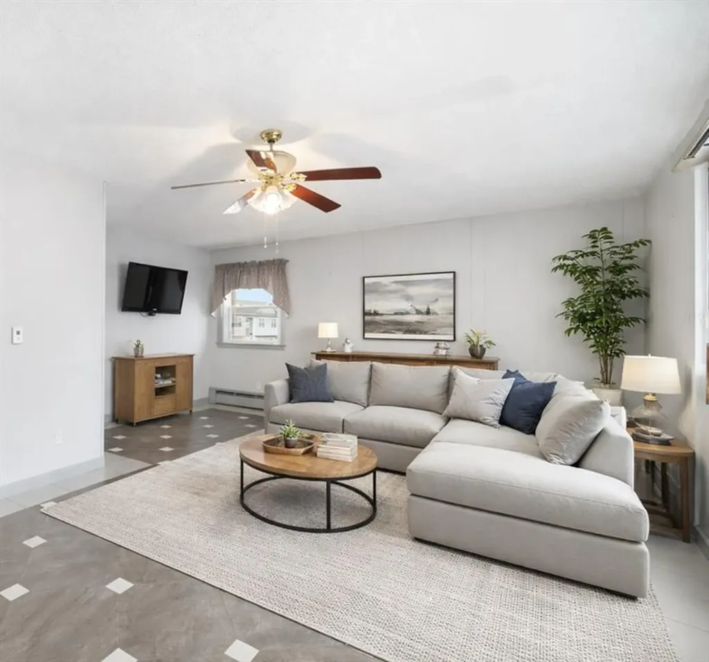20 Cleveland Street West Warwick RI 02893