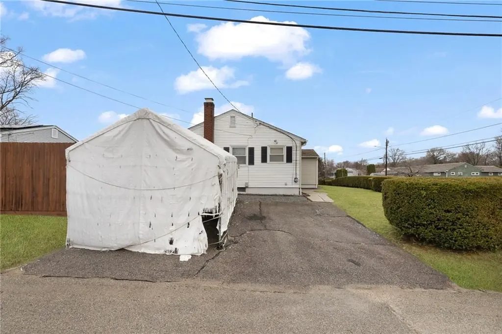 20 Cleveland Street West Warwick RI 02893